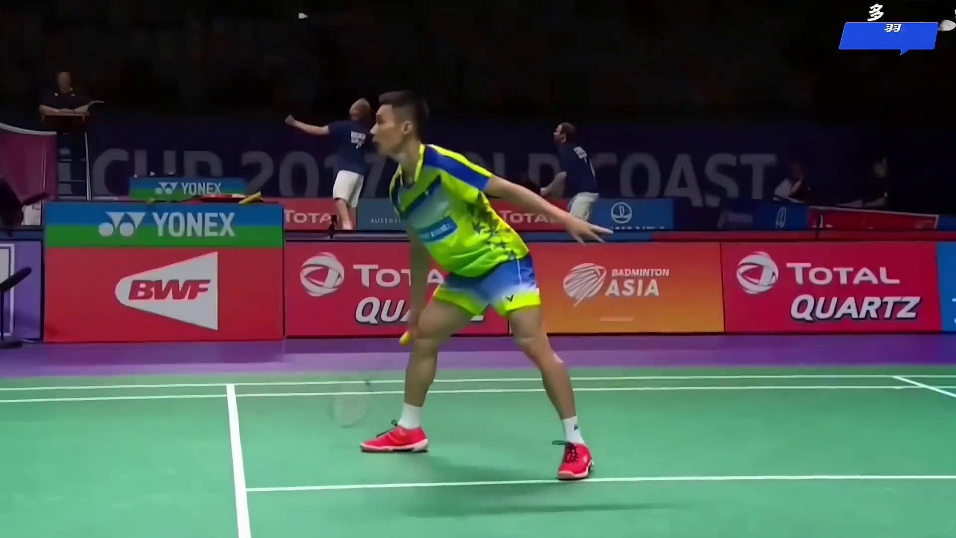 日本羽毛球队绝杀英格兰羽毛球队,李宗伟送出助攻 日本羽毛球队绝杀英格兰羽毛球队,李宗伟送出助攻