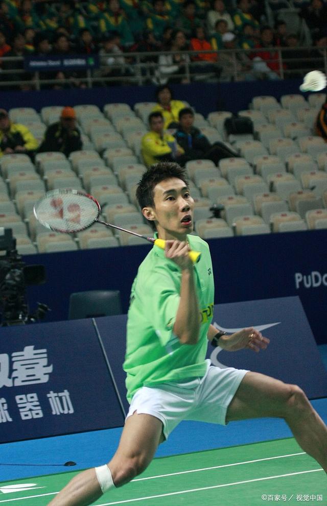 英格兰羽毛球队完胜日本羽毛球队，陶菲克送出助攻