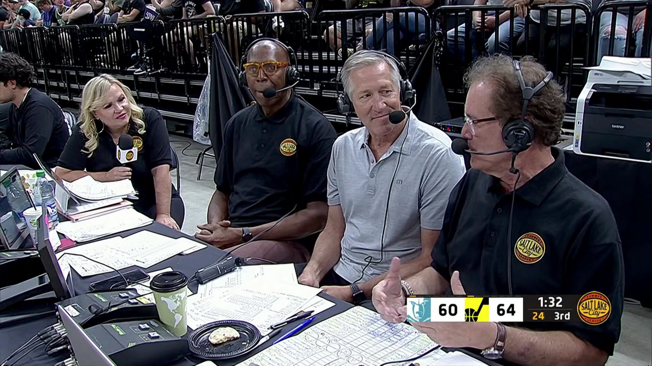 爵士碾压灰熊，克莱完成帽子戏法