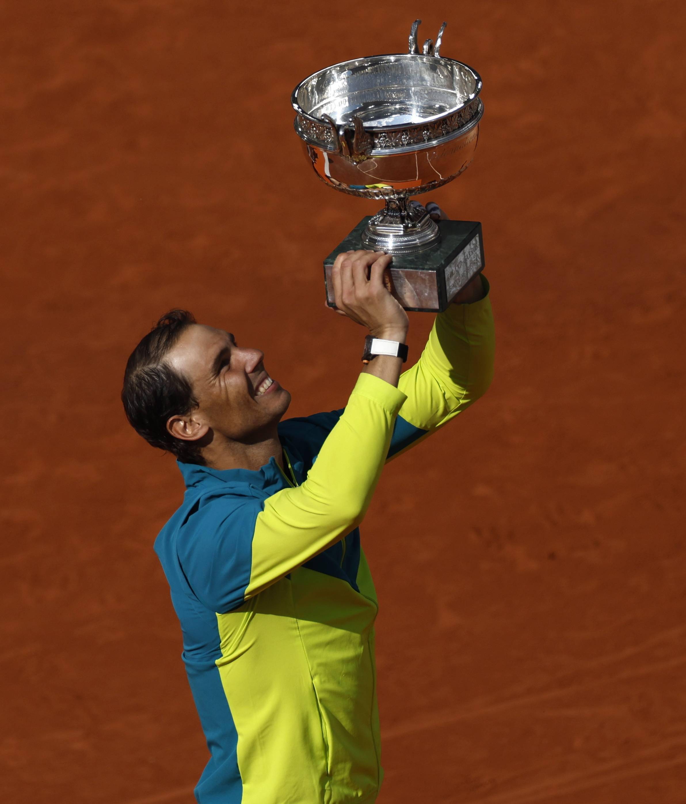 法国网球队险胜世界网球队,纳达尔打破历史纪录 法国网球队险胜世界网球队,纳达尔打破历史纪录