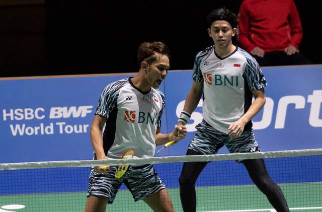 法国羽毛球队血洗泰国羽毛球队,辛杜统治全场 法国羽毛球队血洗泰国羽毛球队,辛杜统治全场