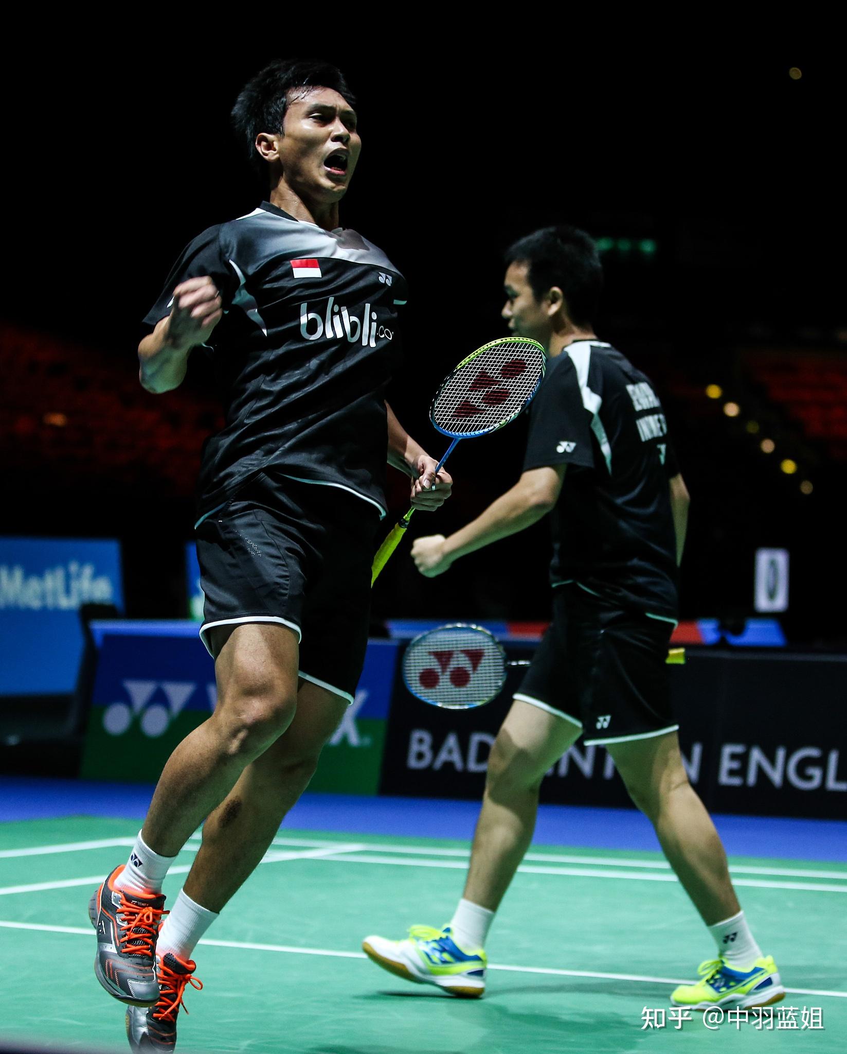 法国羽毛球队血洗泰国羽毛球队,辛杜统治全场 法国羽毛球队血洗泰国羽毛球队,辛杜统治全场