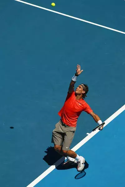 西班牙网球队碾压世界网球队，克耶高斯三分雨点燃全场