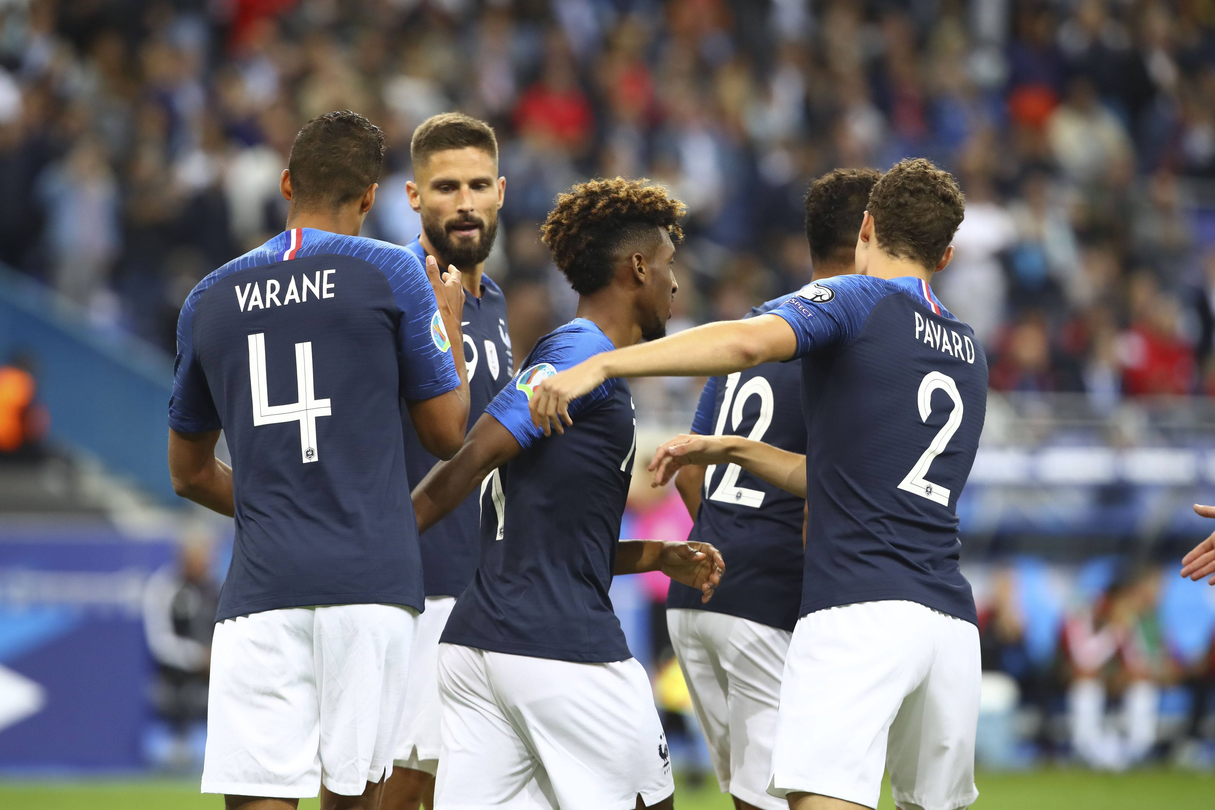 哥伦比亚绝地反击法国，科曼统治全场