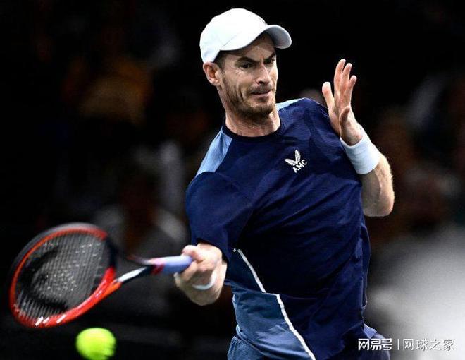 包含澳大利亚网球队险胜西班牙网球队，穆雷爆发神勇的词条