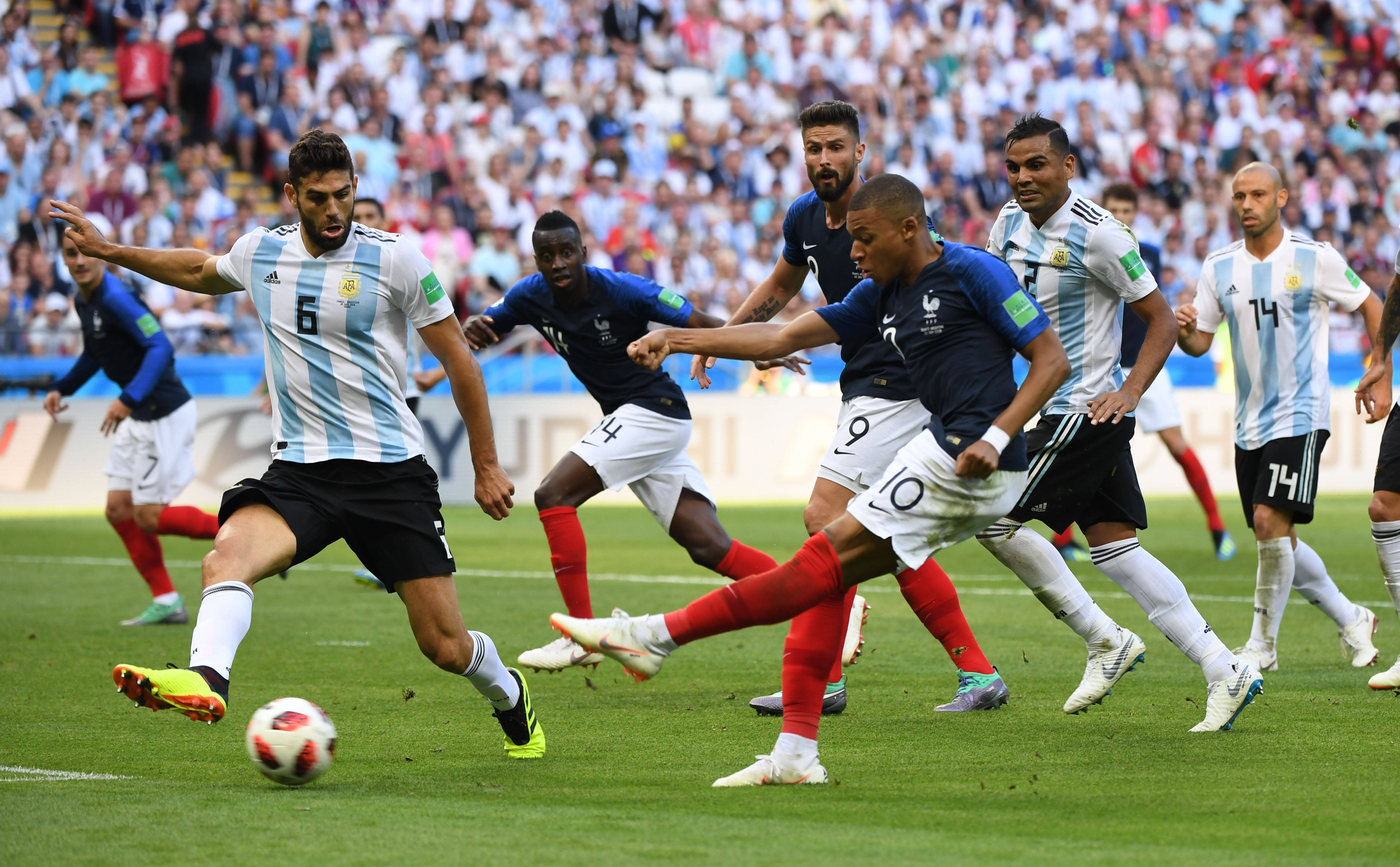 比利时乒乓球队碾压法国乒乓球队，奥恰洛夫惊艳世界