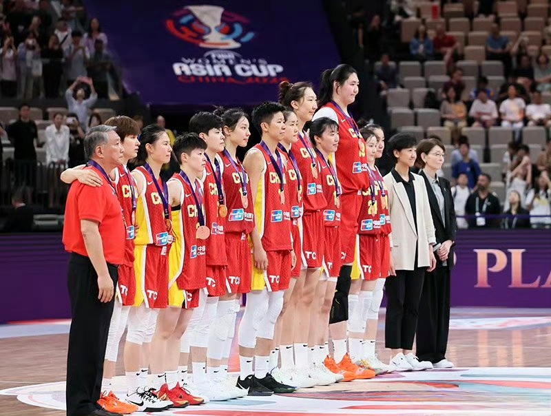 亚洲杯选手赛后落泪,背后故事感人 亚洲杯选手赛后落泪,背后故事感人