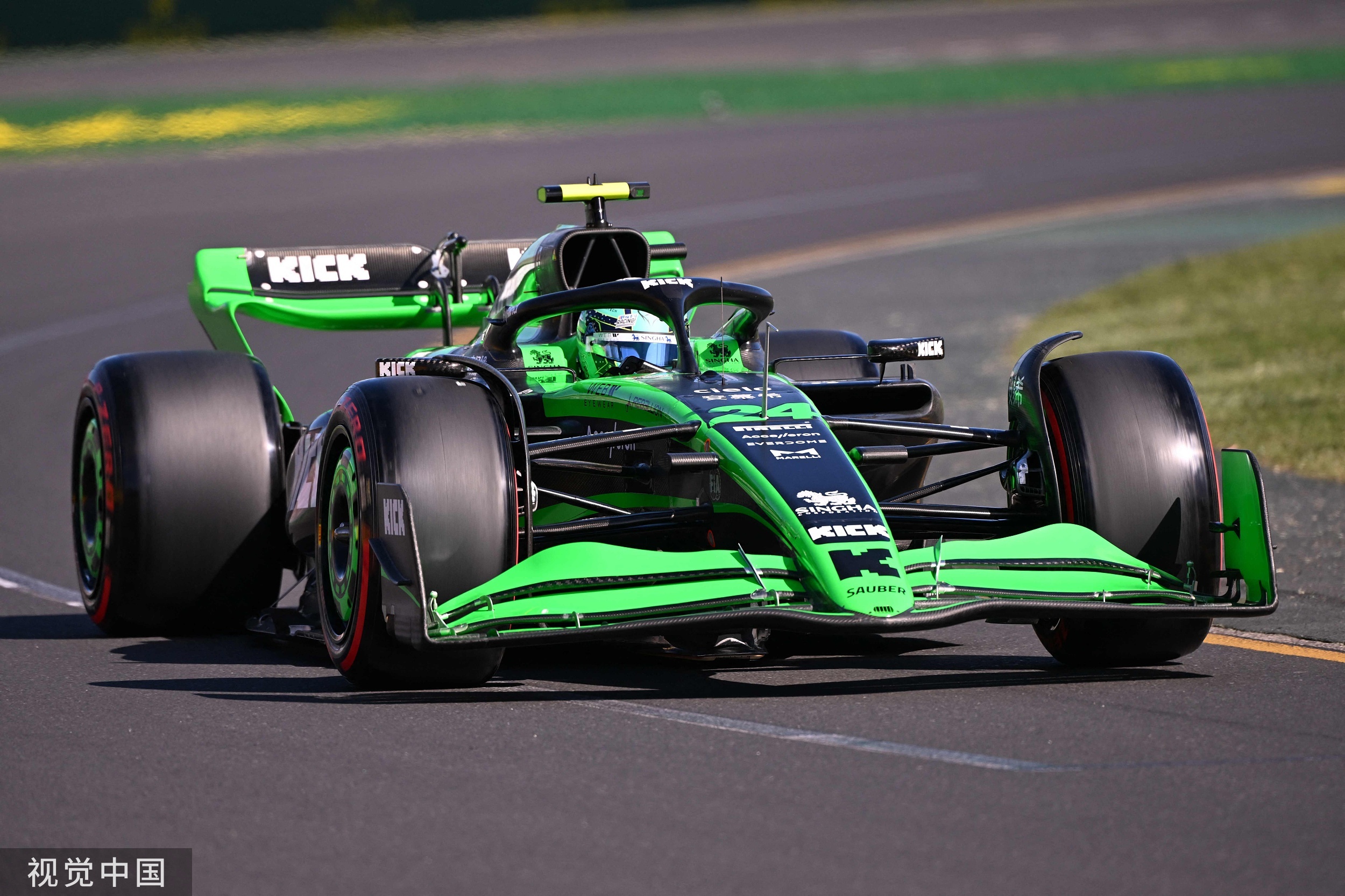 索伯车队力克红牛车队，周冠宇点燃赛场