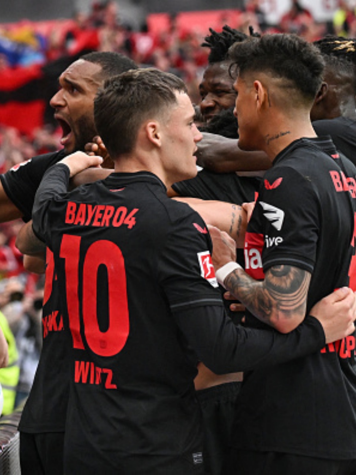 勒沃库森横扫曼城，孔德点燃赛场