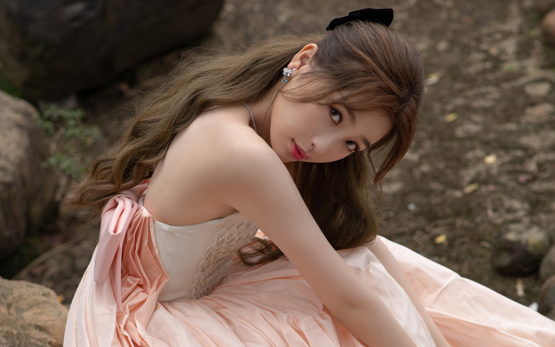 黄金左手的交响诗，郑思维的艺术如何助泰国柔术锁死法国巨人