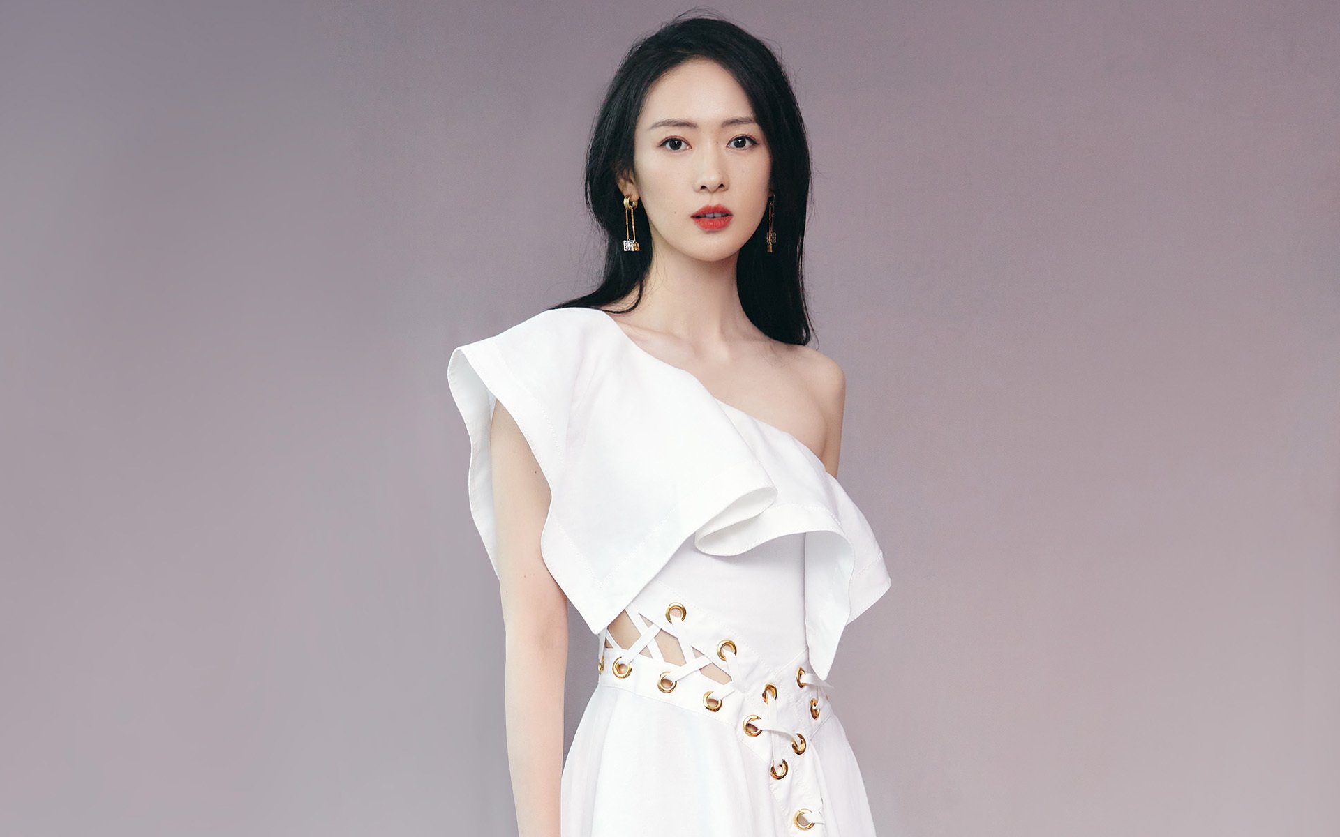 绿茵场上的战争与和平，尤文图斯全面压制安哥拉背后的叙事