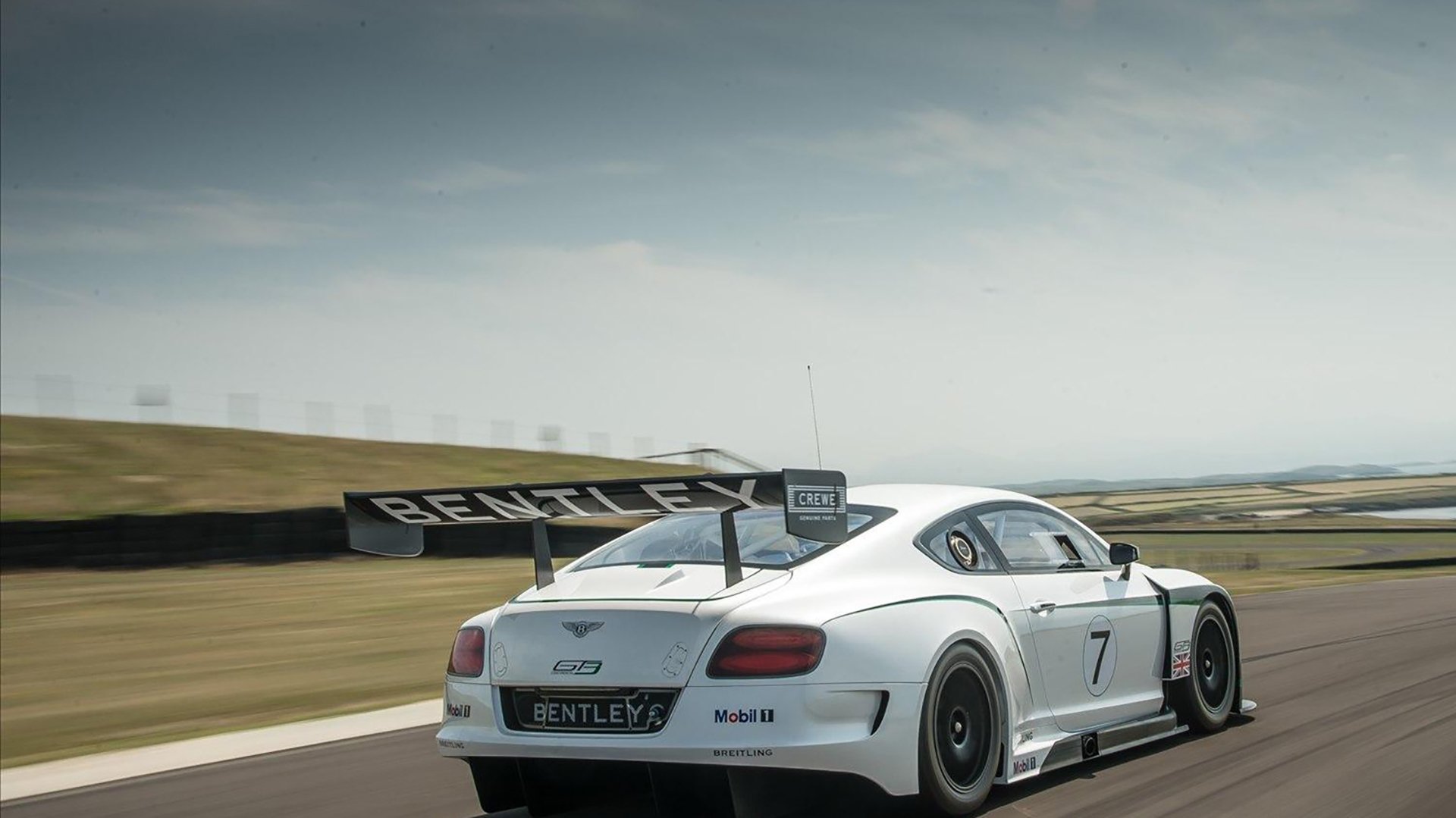 临界点，欧冠决赛夜与伊萨克的能量公式