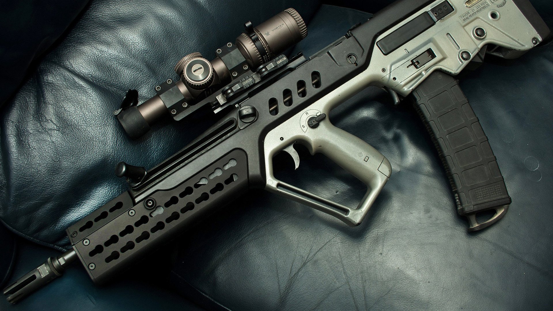 迪亚斯一剑封喉展巨星锋芒，巴黎战术铁幕压制墨西哥狂想