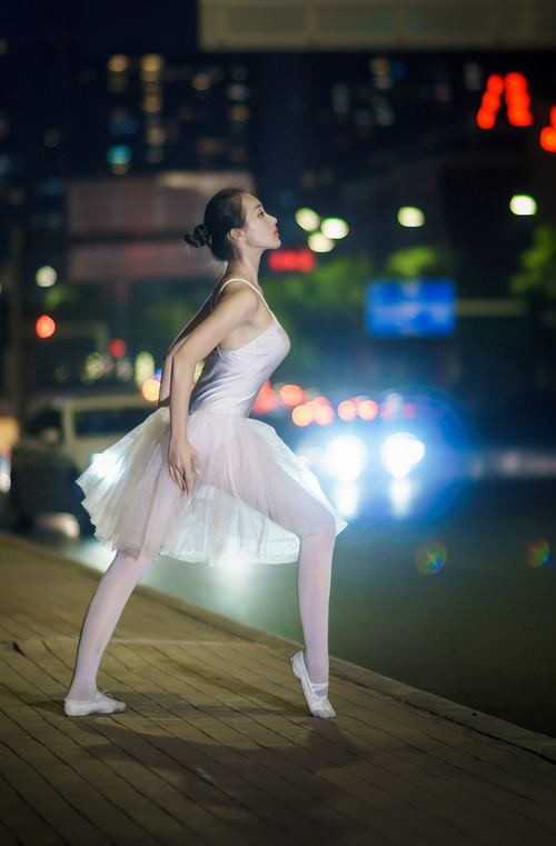 生死夜的指挥家，帕尔默如何用指尖改写西决赛局